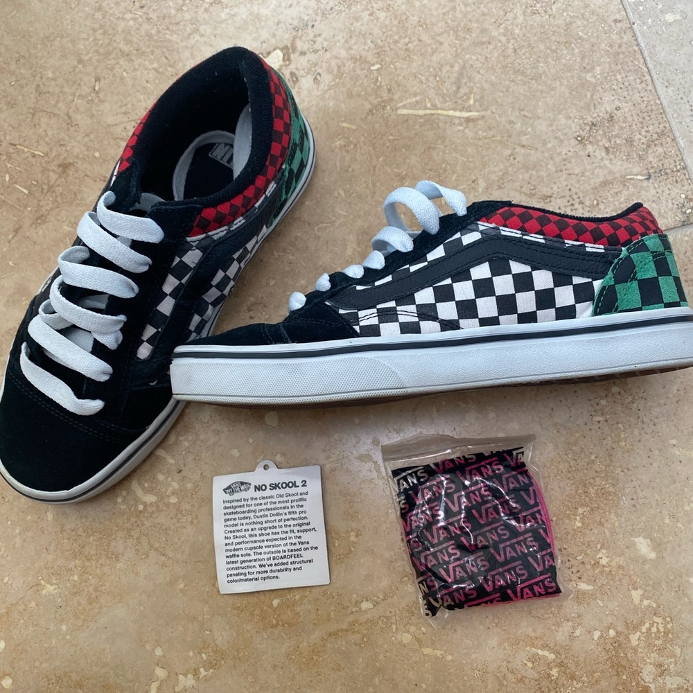 VANS DUSTIN DOLLIN NO SKOOL 2 UNISEX SHOES